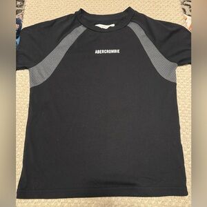 Abercrombie kids boys size 7/8 black